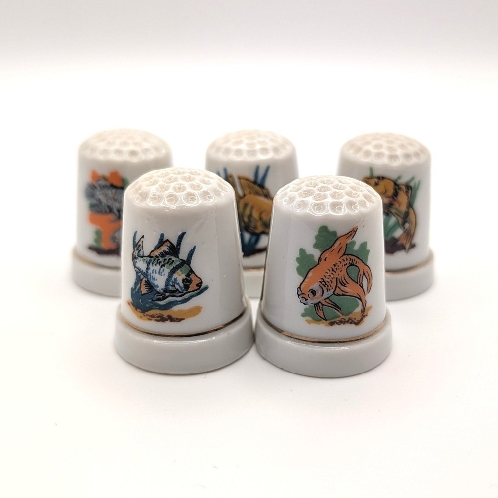Vintage Porcelain Thimble Set Tropical Fish Ceramic Collectibles Lot of 5